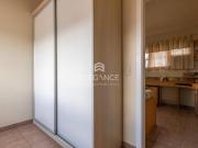 Espetacular Casa em Condomínio à Venda em Porto Alegre...