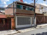 Elegante casa tipo para venda em Vila Romana com 6...