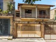 Deslumbrante sobrado para venda em Jardim Regina com 3...