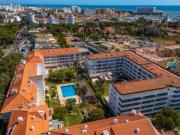 Espetacular T2 inserido em condomínio com piscina, cave...