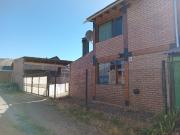 Esquel Casa con Patio y Quincho Oportunidad