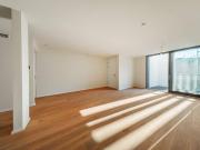 ESSENZ NO. 1 Die neue Avantgarde des Wohnens Großzügige...