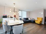 Essex Park Mews, London W3, 3 bed flat to rent, £3,300...