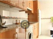 EST/ Amplio piso para ESTUDIANTES con SEIS dormitorios...