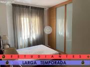 EST/ LT / Piso de CUATRO dormitorios en Centro Sagrario...