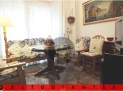 EST / Piso de CINCO Dormitorios en Figares