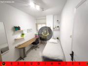 ESt / Piso de CINCO DORMITORIOS en zona Ronda P. A. de...