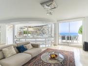 Esta elegante villa, construida en 2022, se encuentra en...