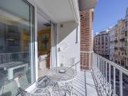 Esta elegante vivienda se encuentra en un edificio...