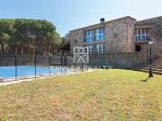 Esta encantadora casa de campo, construida en 1992, está...