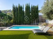 Esta exclusiva villa contemporánea ha sido diseñada para...