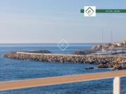 Esta exclusiva vivienda en la Cala Margarida destaca por...