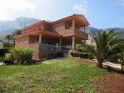 Esta impresionante propiedad se encuentra en una de las... Esta impresionante propiedad se encuentra en una de las...