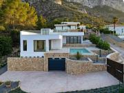 Esta impresionante villa de lujo a estrenar ofrece...