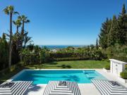 Esta villa excepcional se encuentra en la prestigiosa...