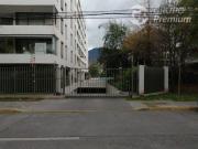 Estacionamiento en Arriendo en Cerca de Las Hualtatas y...