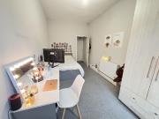 Estcourt Avenue, Leeds LS6, 7 bed semi detached house to...