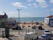 Este apartamento destaca se pelas suas áreas generosas e...