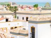 Este ático dúplex se encuentra en Torre La Mata, a tan...