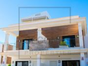 Este chalet adosado, distribuido en dos plantas, te...