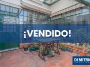 Este edificio tiene todo lo que necesitas: Tu Casa, tu...