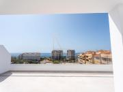 Este fantástico ático dúplex turístico de 3 dormitorios...