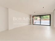 Este piso esquinero esta en un edificio de obra nueva en...