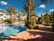 Este sofisticado apartamento de dos dormitorios y dos...