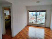 Esteban De Luca y Av. Caseros 3 ambientes