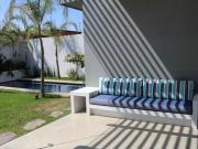 Estilo, confort y encanto con esta hermosa casa en...