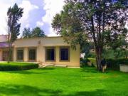 Estilo en privada doble, bellas vistas Techos altos. Vistas