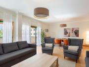 Estrada de Paço de Arcos 11, Paço de Arcos, Portugal,...