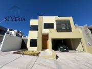 Estrena amplia casa en Residencial
