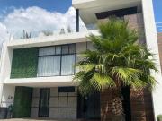 Estrena casa amueblada o sin amueblar, frente área verde