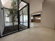 Estrena casa con acabados premium y grandes espacios en...