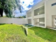 ¡ESTRENA CASA CON ALBERCA Y JARDÍN PROPIO EN PRIV. CON...