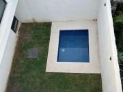 Estrena casa con alberca y roogarden