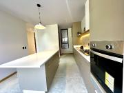 Estrena casa con excelentes espacios y estacionamientos...