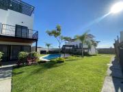 ESTRENA CASA CON JARDÍN PRIVADO