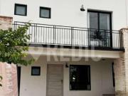 ESTRENA CASA DE 4 HAB. EN JURICA