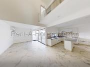 Estrena casa de tres recámaras n venta en El Refugio,...