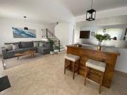 Estrena Casa en El Refugio, Jardín, 3 Recamaras, 2.5...