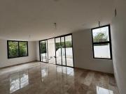 Estrena casa en Paseos del Country