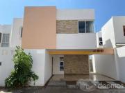 ESTRENA CASA EN RENTA! EN FRACCIONAMIENTO PERISUR! EN...