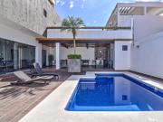 Estrena casa en Tequesquitengo. Vigilancia, alberca,...