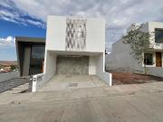 Estrena casa en venta 3 recamaras cerca de la nueva zona...