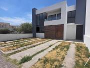¡ESTRENA CASA EN VENTA EN EL REFUGIO, QUERÉTARO!