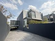 Estrena casa en venta en Lomas Country club