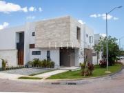 Estrena Casa en Venta en Residencial RIO