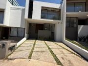 Estrena casa en venta Fracc. privado areas verdes cerca...